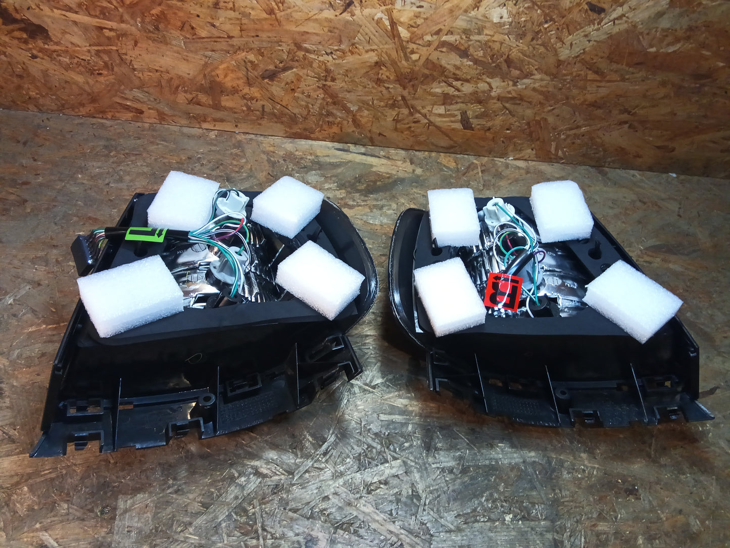Tuning-Tec Rückleuchten für Audi A4 B5 Limousine 94-00 schwarz/rauch