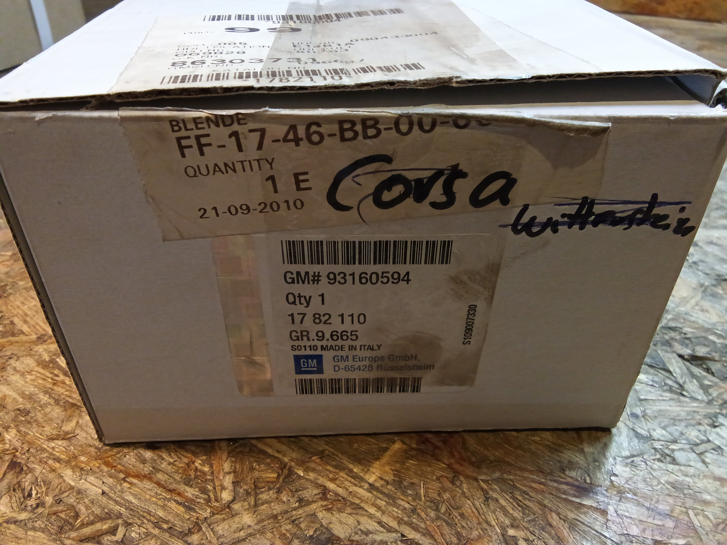 Corsa C Abdeckung Radioschacht original GM NEU