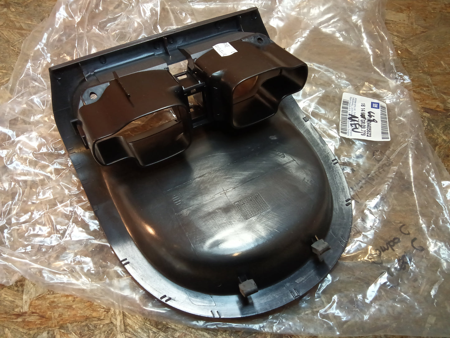 Corsa C Combo C Gehäuse Luftverteilung Luftdüse original GM NEU