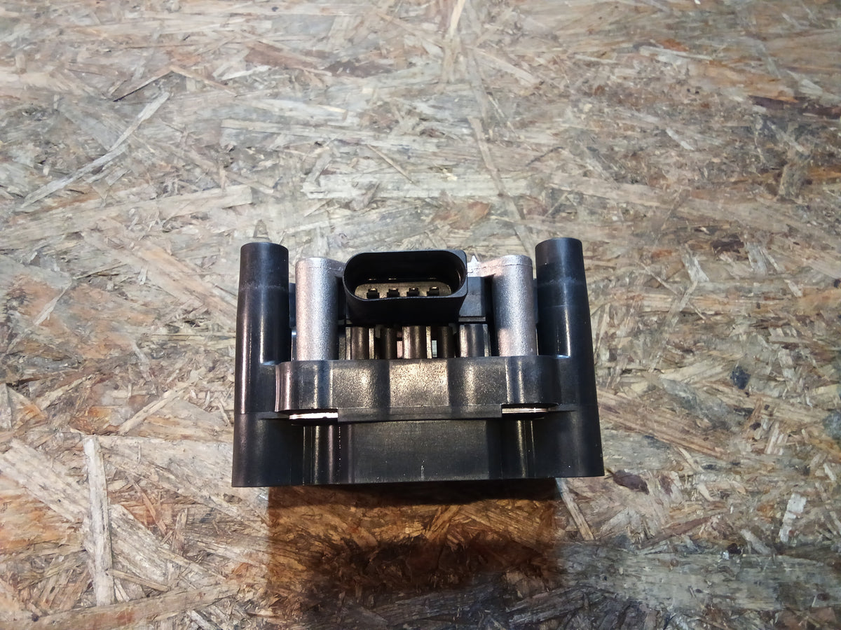Audi A1/ A3/ A4 Seat Altea/ Arosa/ Cordoba/ Ibiza Skoda Octavia/ Fabia Zündspule original NGK NEU