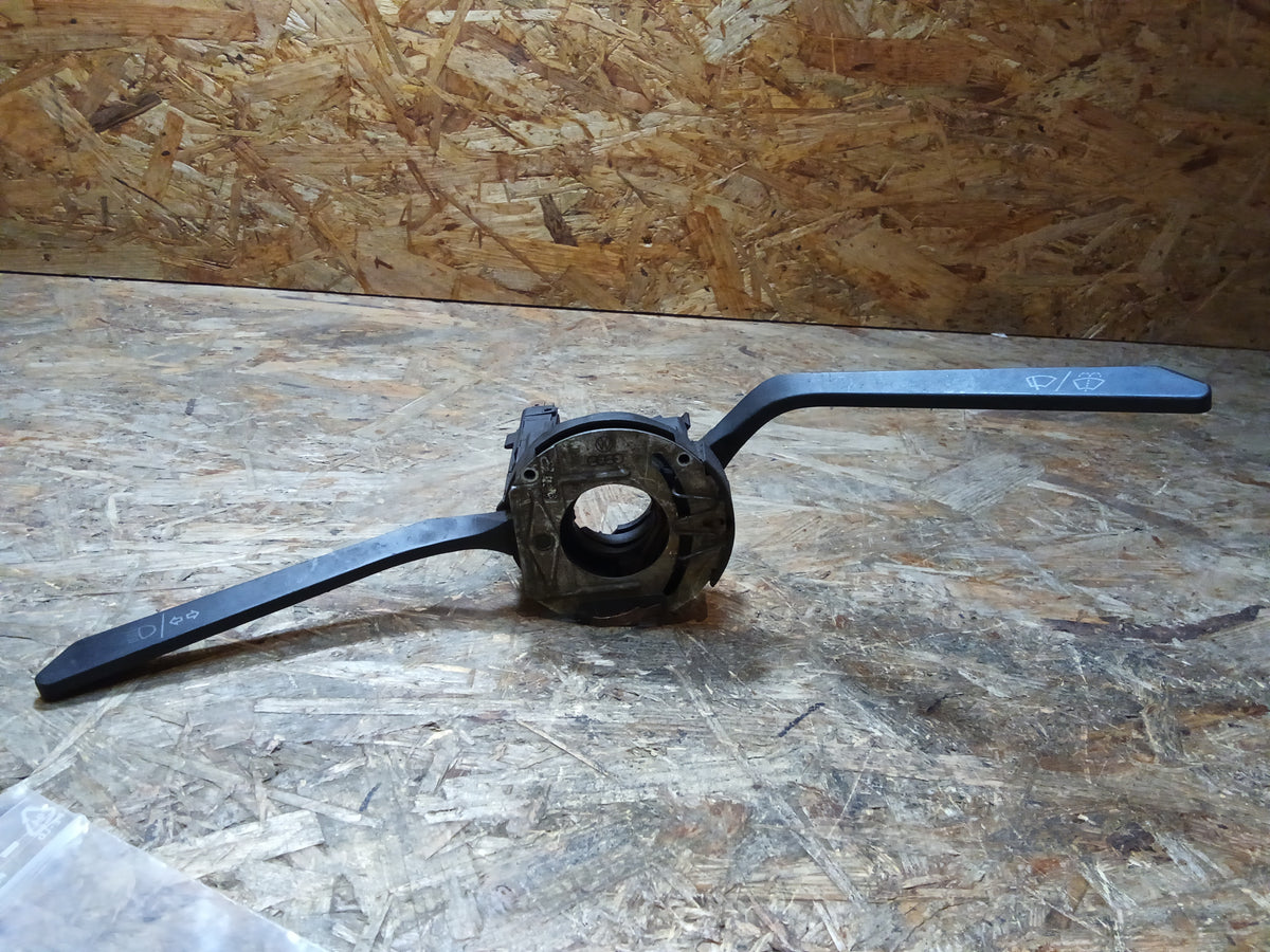 VW Golf, Jetta, Caddy, MK1 Typ17 Blinkerhebel / Lenkstockschalter original VW GEBRAUCHT