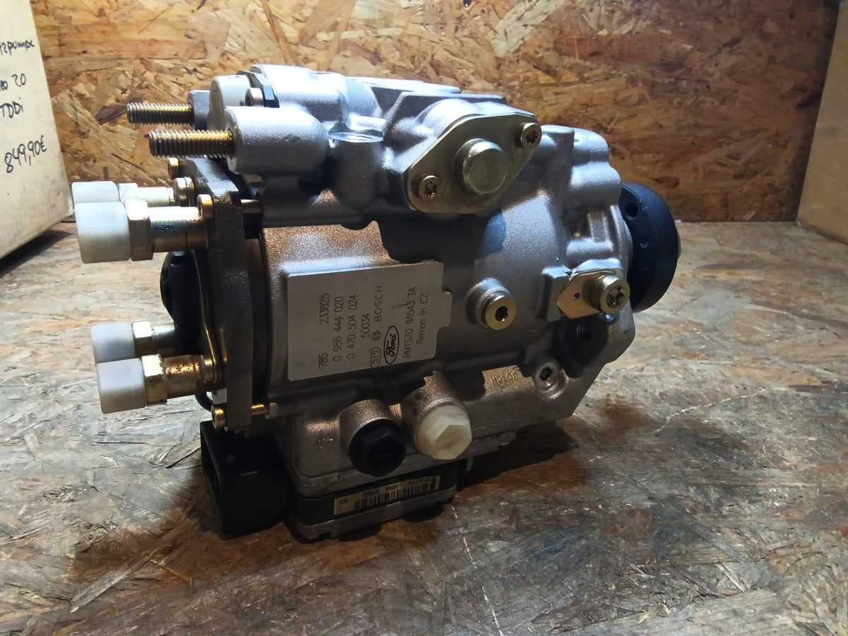Ford Mondeo 2.0 TDDi Verteiler Einspritzpumpe original Ford NEU