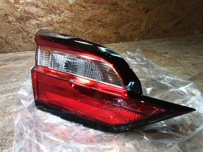 Ford Fiesta ab 12.21-.. Rücklicht links innen original Ford NEU
