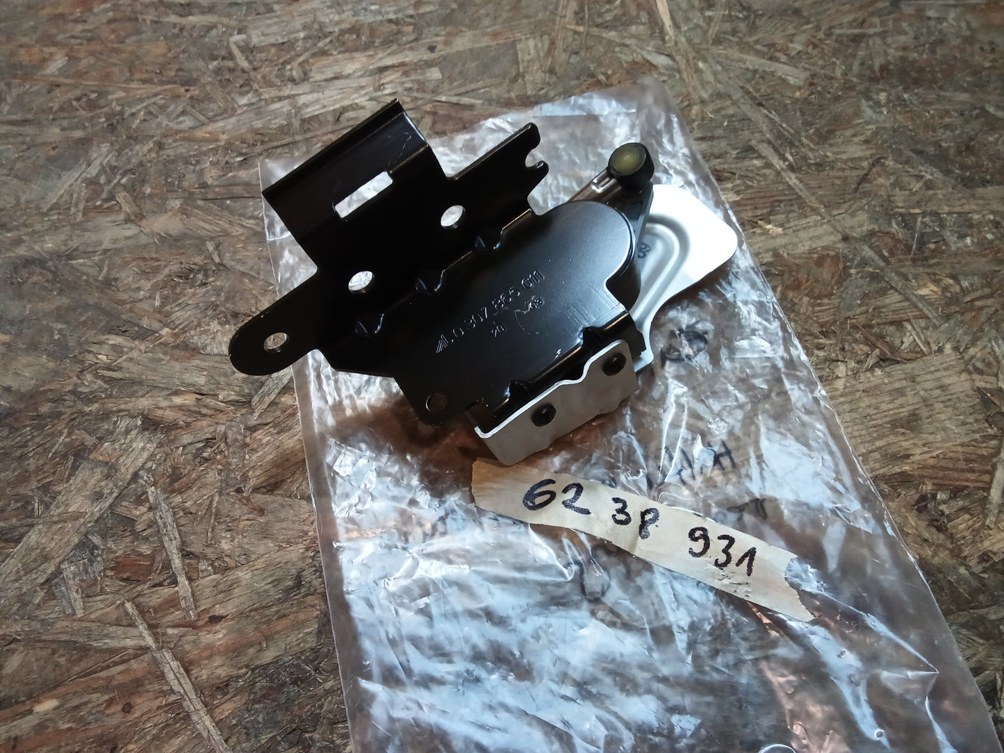 Zafira A Halter mit Niveauregulierung original GM NEU