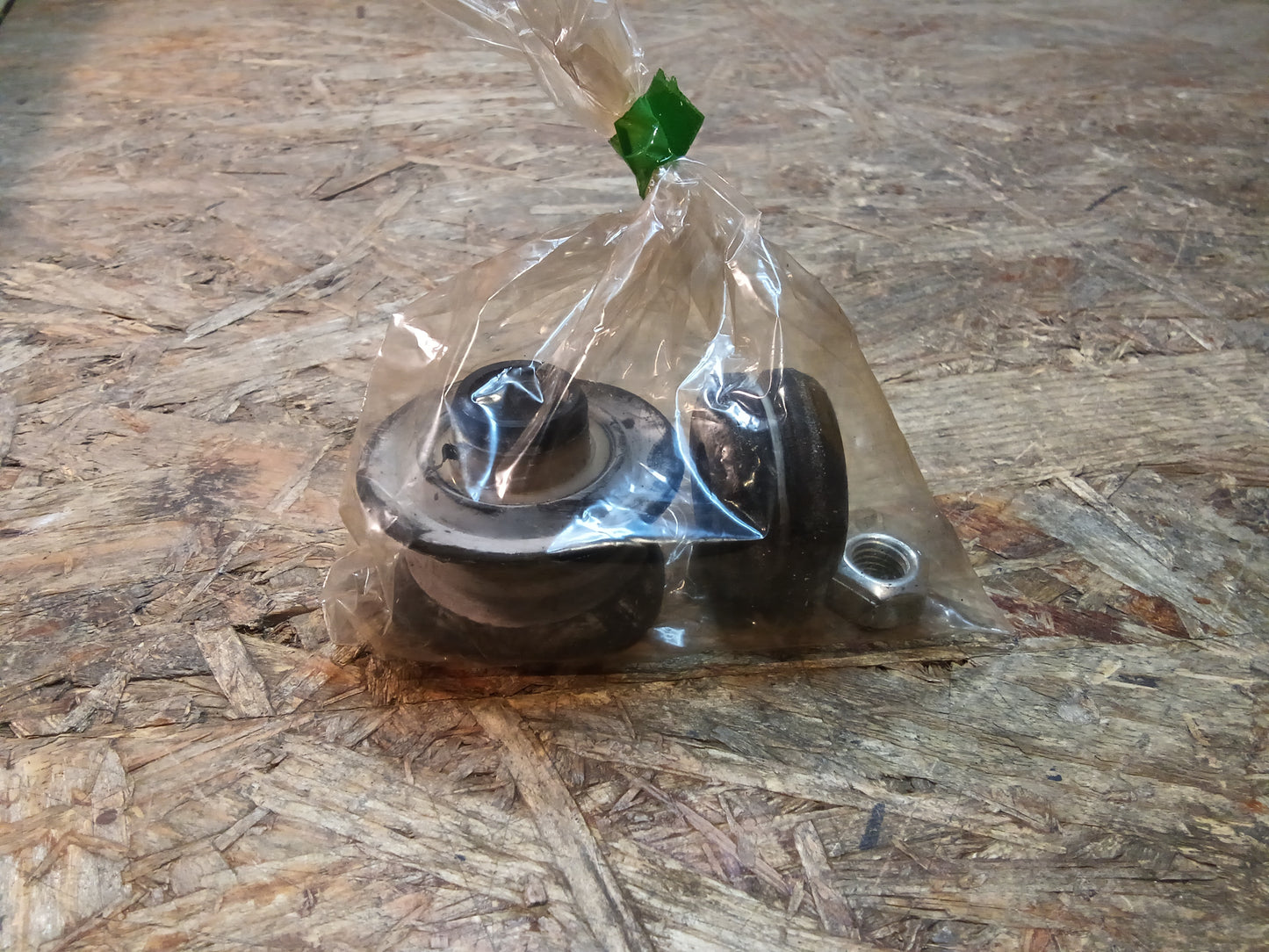 Corsa A Stoßdämpfer hinten original GM NEU