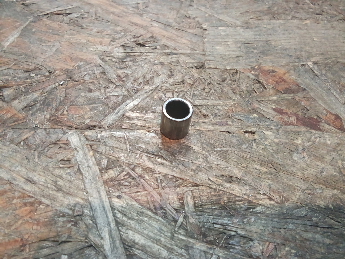 Frontera A Distanzstück 12x1, 5x12 für Abschirmblech original GM NEU