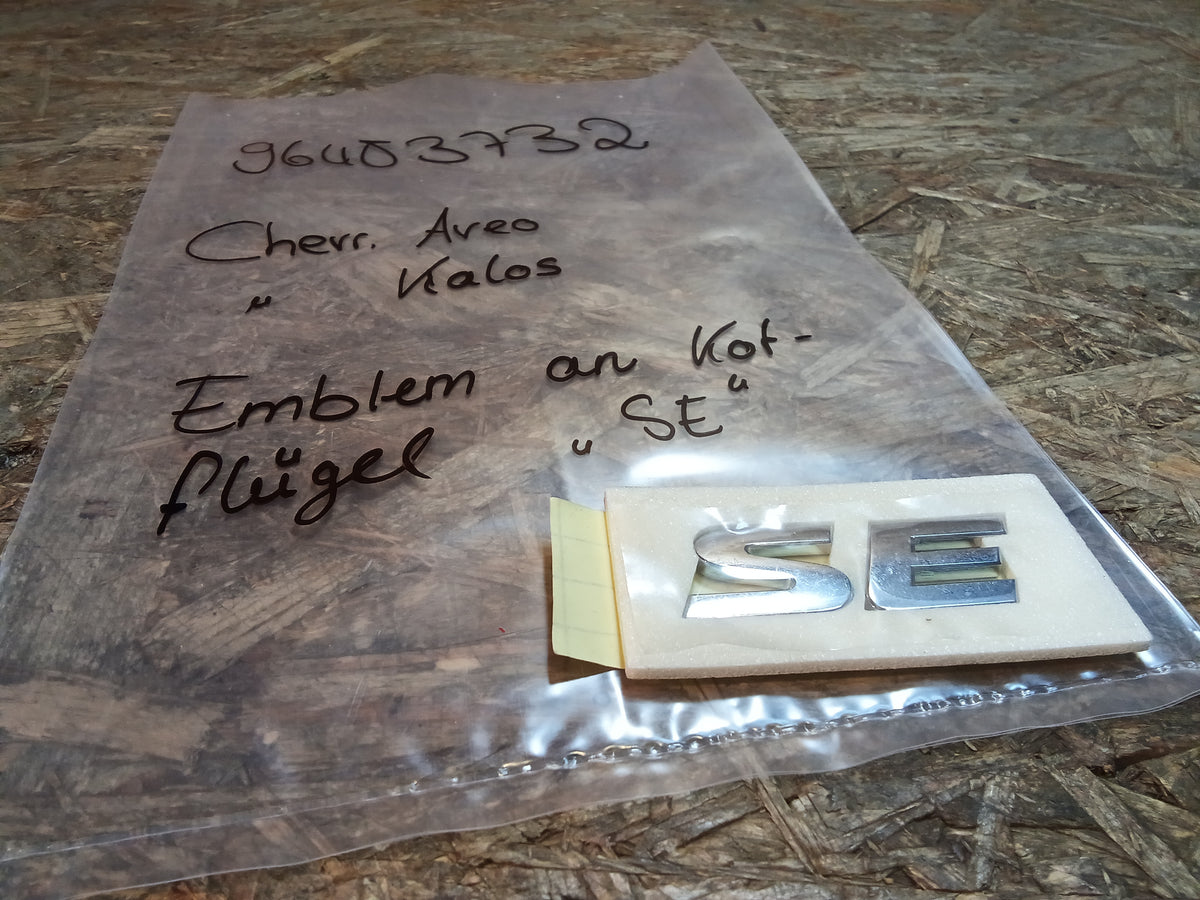 Chevrolet Aveo Kalos Emblem an Kotflügel "SE" original GM NEU