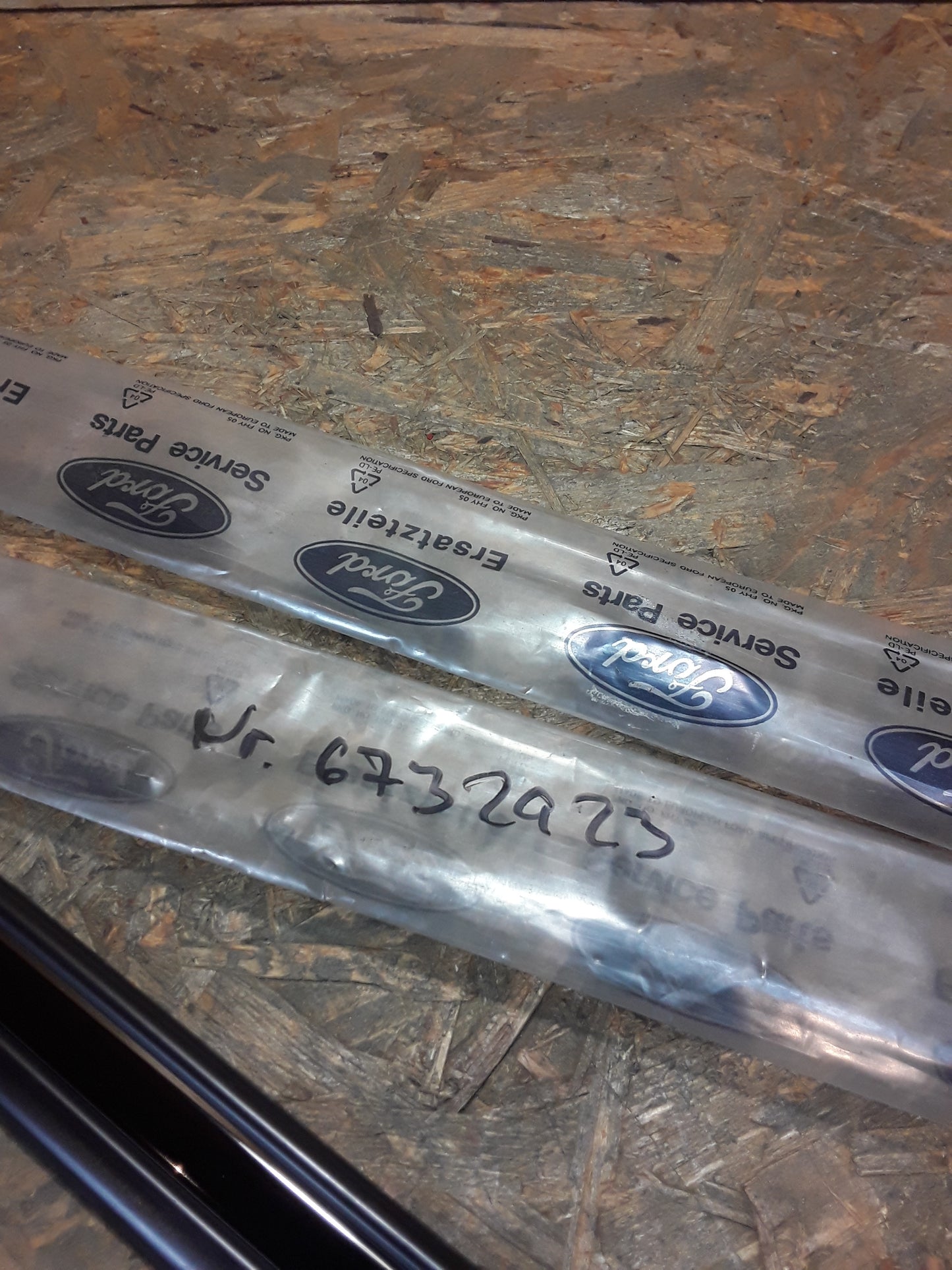 Ford Escort/ Orion Bj 10.91-01.95 Zierleiste links original Ford NEU