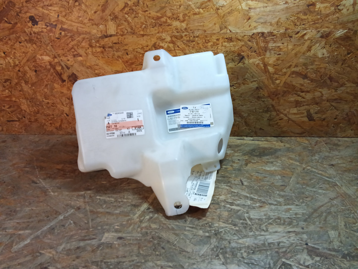 Ford Escape 13-14, C Max 14-18 Vorratsbehälter Scheibenwasser original Ford NEU