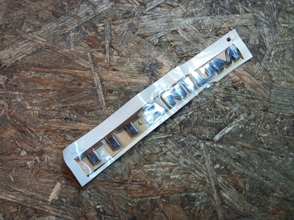 Ford Focus MK4 Emblem original Ford NEU