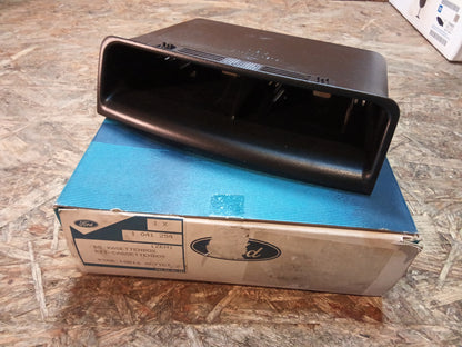 Ford Escort 95-01 Kassettenbox original Ford NEU