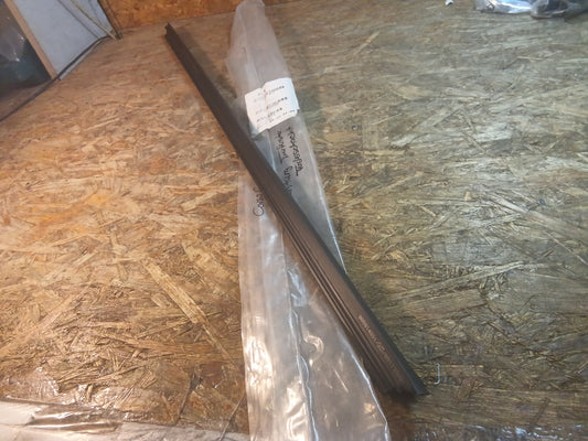 Corsa C Dichtung Türfenster Fensterschacht original GM NEU