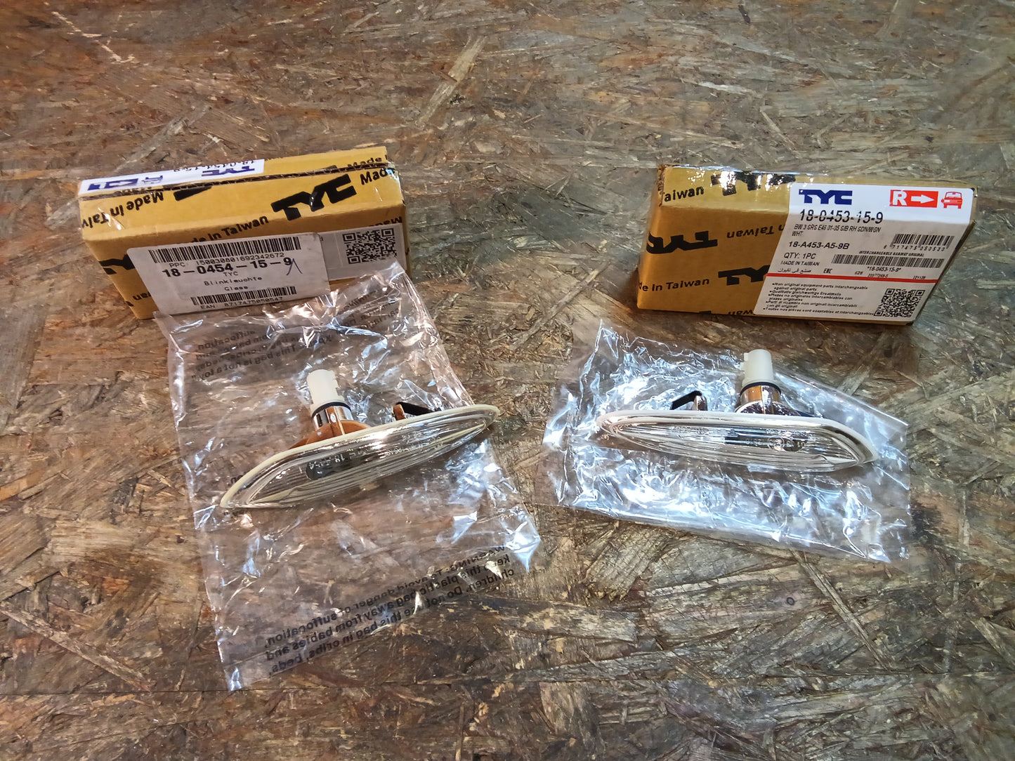 BMW E46, X3 Seitenblinkerset original TYC NEU