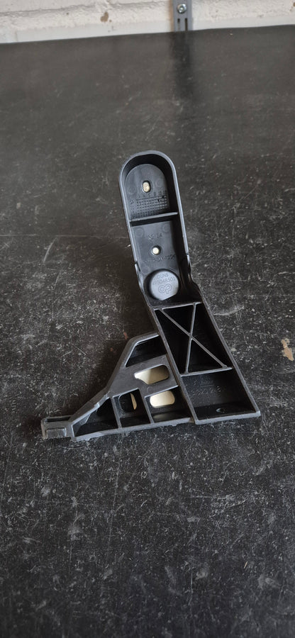Halter Astra Stoßfänger Original GM Neu