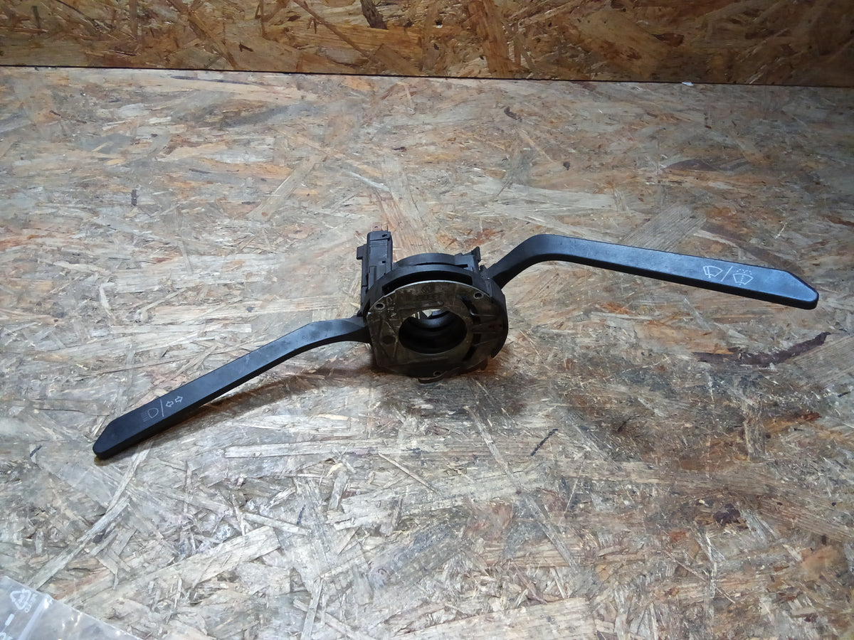 VW Golf, Jetta, Caddy, MK1 Typ17 Blinkerhebel / Lenkstockschalter original VW GEBRAUCHT