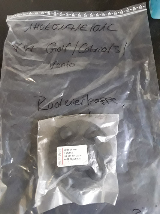 Original VW Golf/  Cabrio/ 3/ Vento Radzierkappe NEU aus Altbestand
