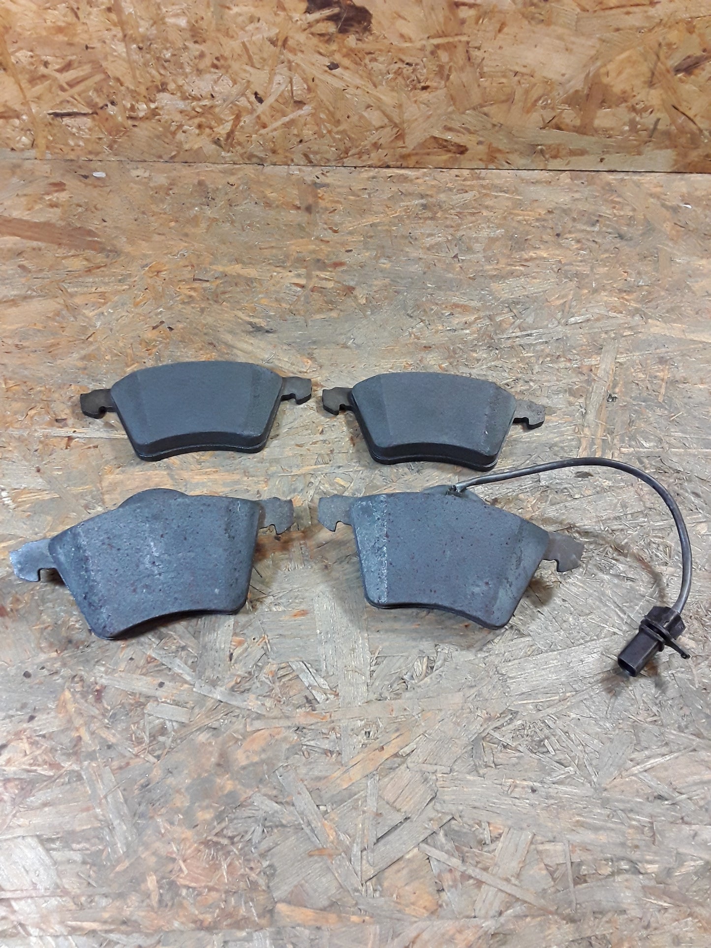Ford Galaxy Bremsbelagsatz vorne original Ford NEU