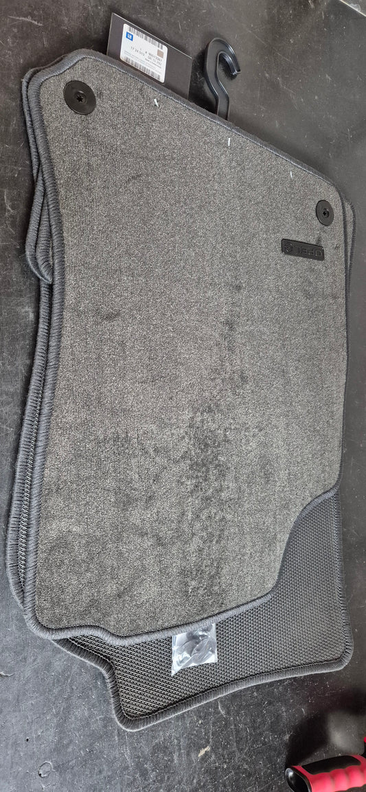 Teppich Vectra Satz 4-teilig Original GM Neu