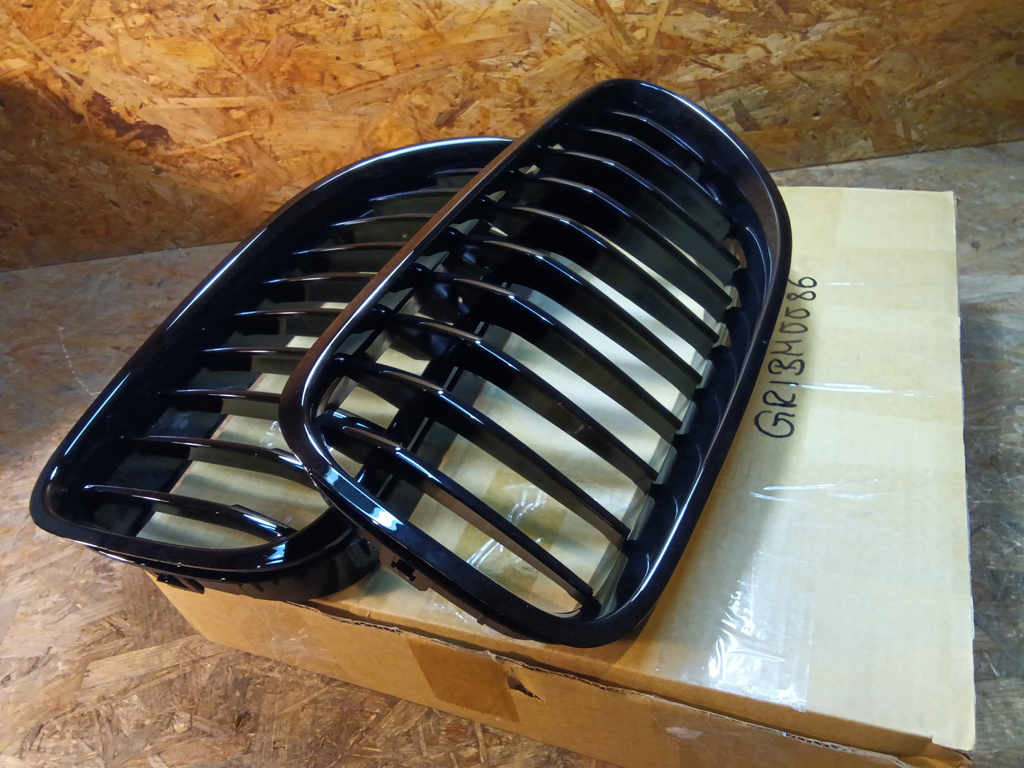 Sport Grill Single Line Gloss Black BMW 6 F13, F12, F06 Modelle 2011-2018
