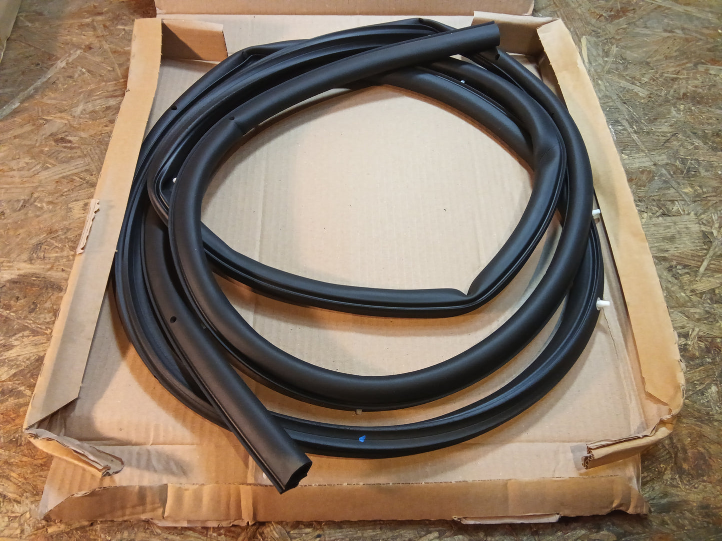 Ford C Max Türdichtung vorne links original Ford NEU