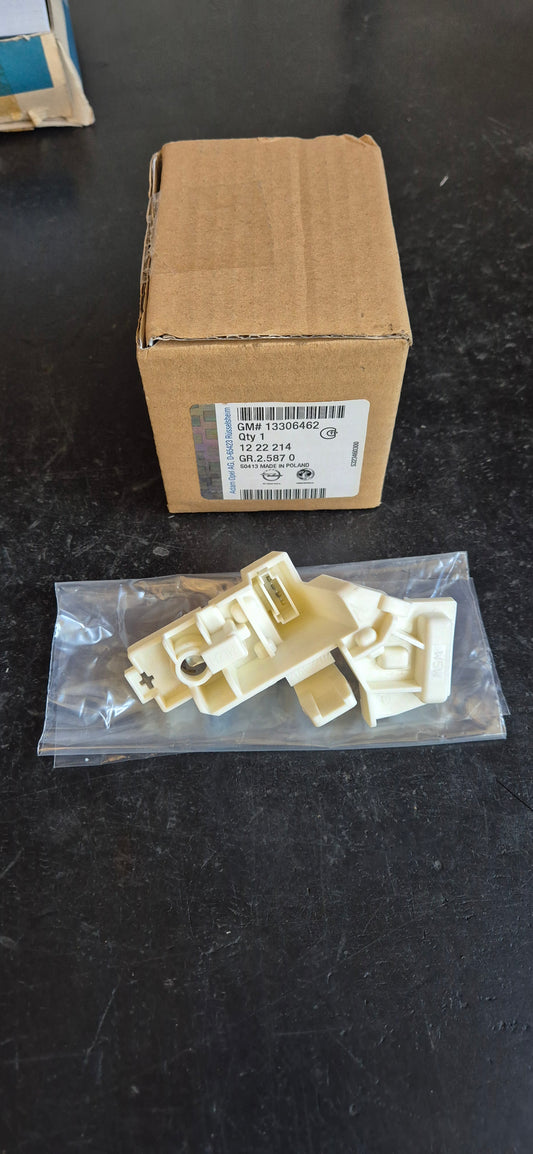 Lampenhalter Astra hinten rechts Orginal GM Neu