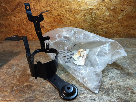 Vectra C Halter Servopumpe Servolenkung original GM NEU
