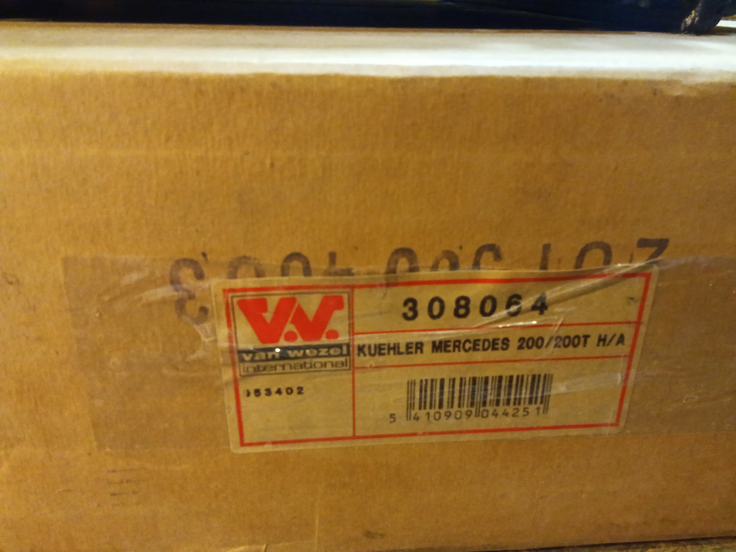Mercedes Benz W124 84-93, 190 82-83 Kühler original Van Wezel NEU