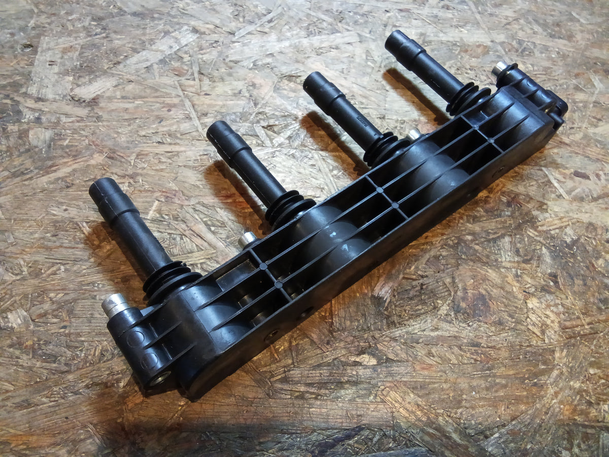 Astra G 1.6l, 16V Meriva A 1.6l, 74KW/ 101PS Zündspule inkl. Stecker 12V 6Polig original GM NEU
