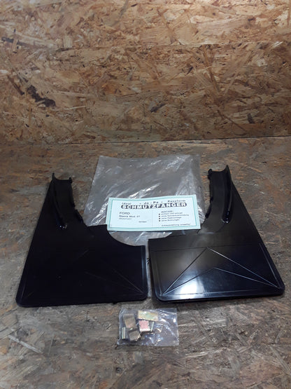 Ford Sierra Mod. 87 Stufenheck Schmutzfänger hinten original Ford NEU