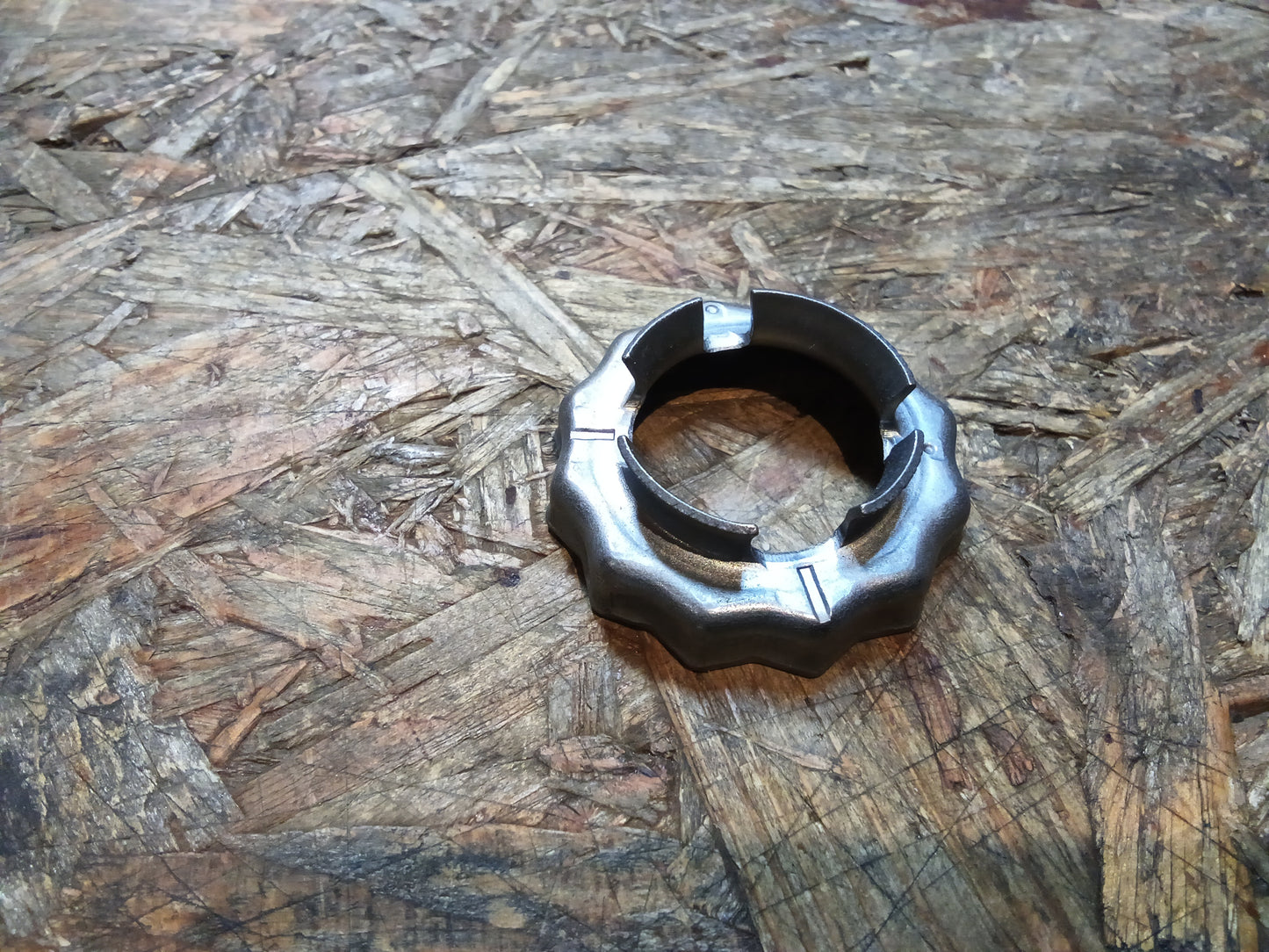 Fiat Citroen Peugeot Opel Sicherung Ring an Achsmutter oder original NEU