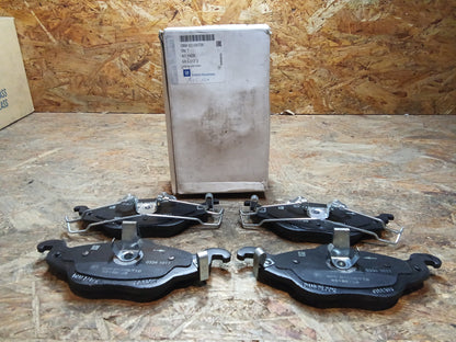 Modelle siehe Bild Bremsbeläge original GM NEU