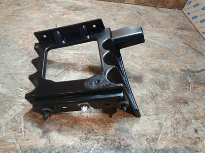 Ford Mustang 6 Stoßstangenhalter hinten rechts original Ford NEU