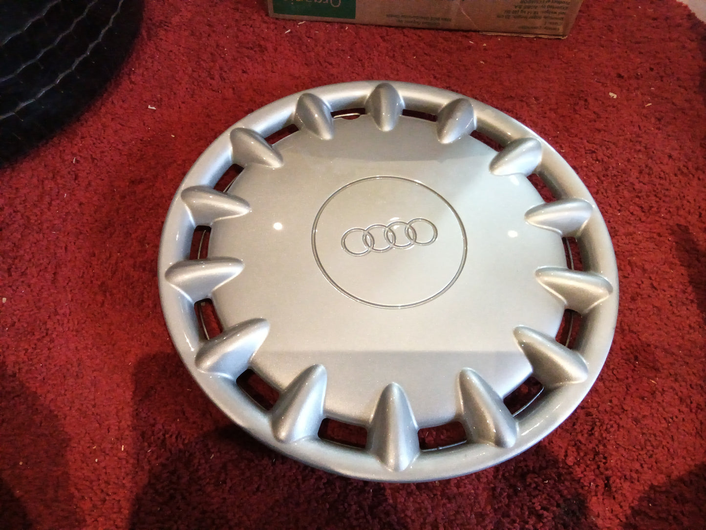Audi A4/A5 Radkappe 15 Zoll original Audi NEU