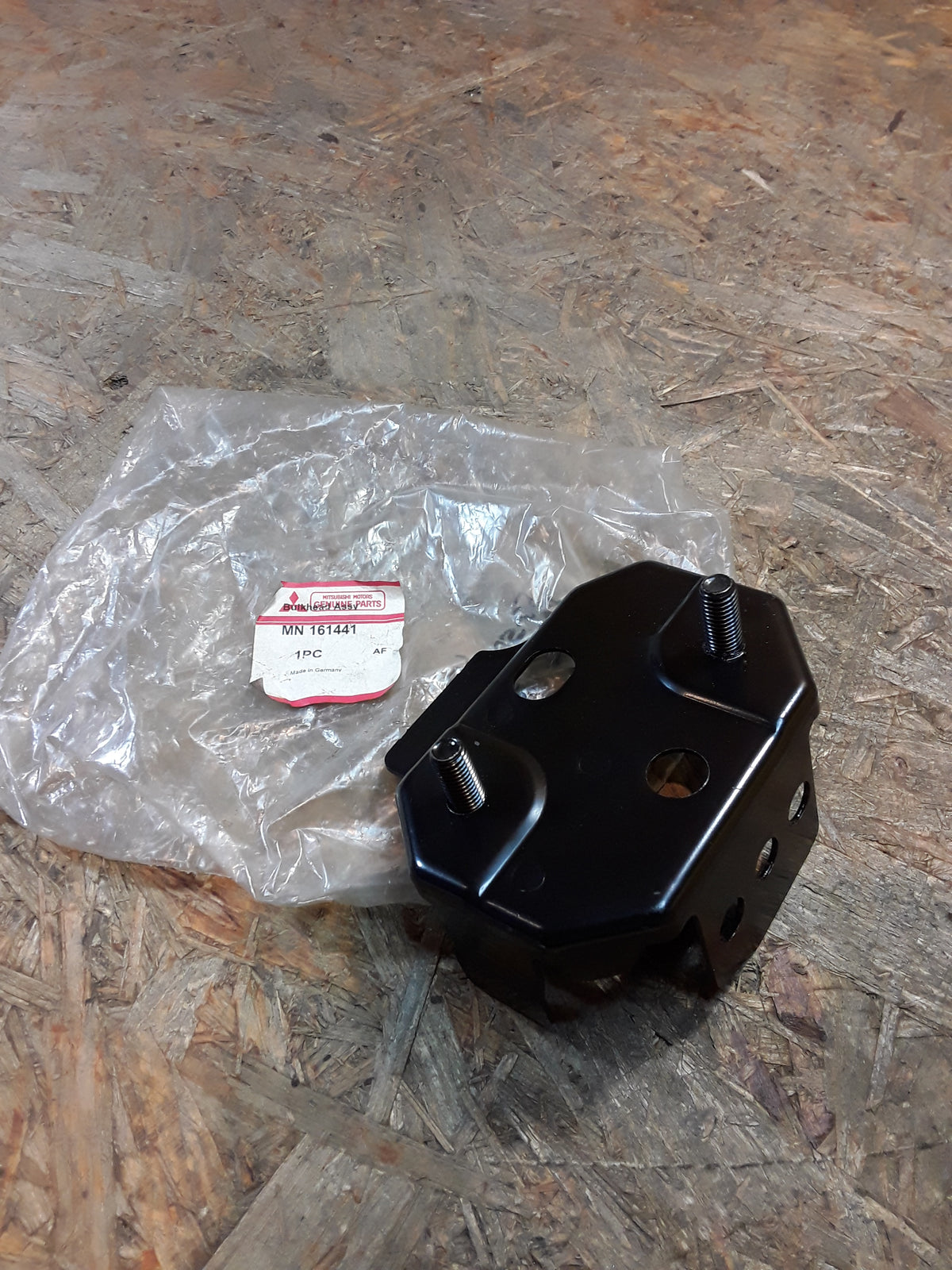 Mitsubishi Colt Z34A Frontblech 05-09 original Mitsubishi NEU