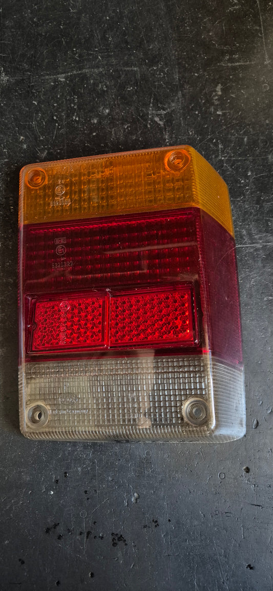 Lichtscheibe Kadett, Caravan Rückleuchte links Original Hella Neu