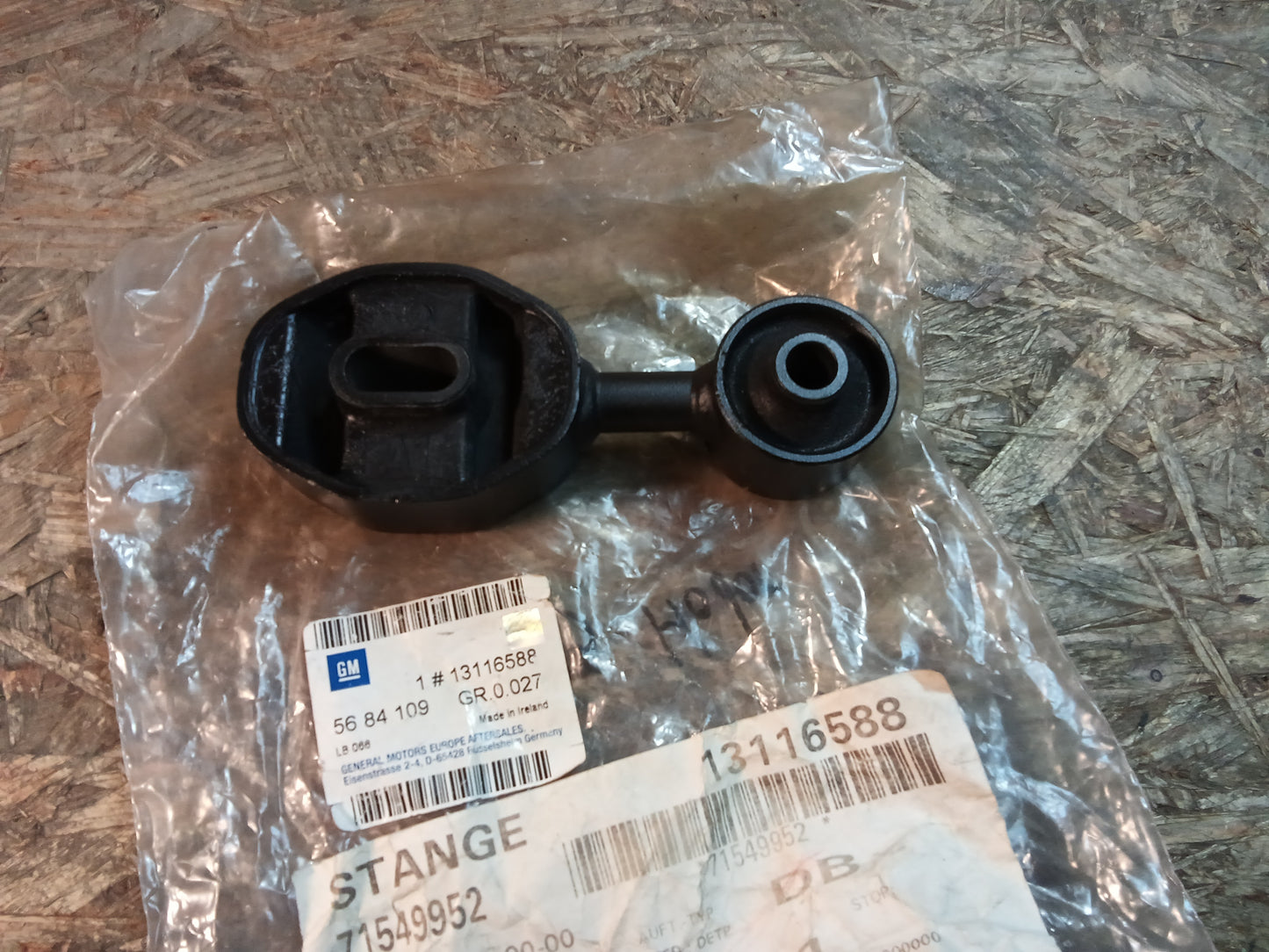 Vectra B (J96) Lagerung Motor original GM NEU