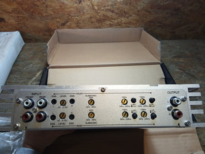 Diverse Fahrzeuge Rom4 Verstärker 4x80 Watt RMS original SIGNAT NEU