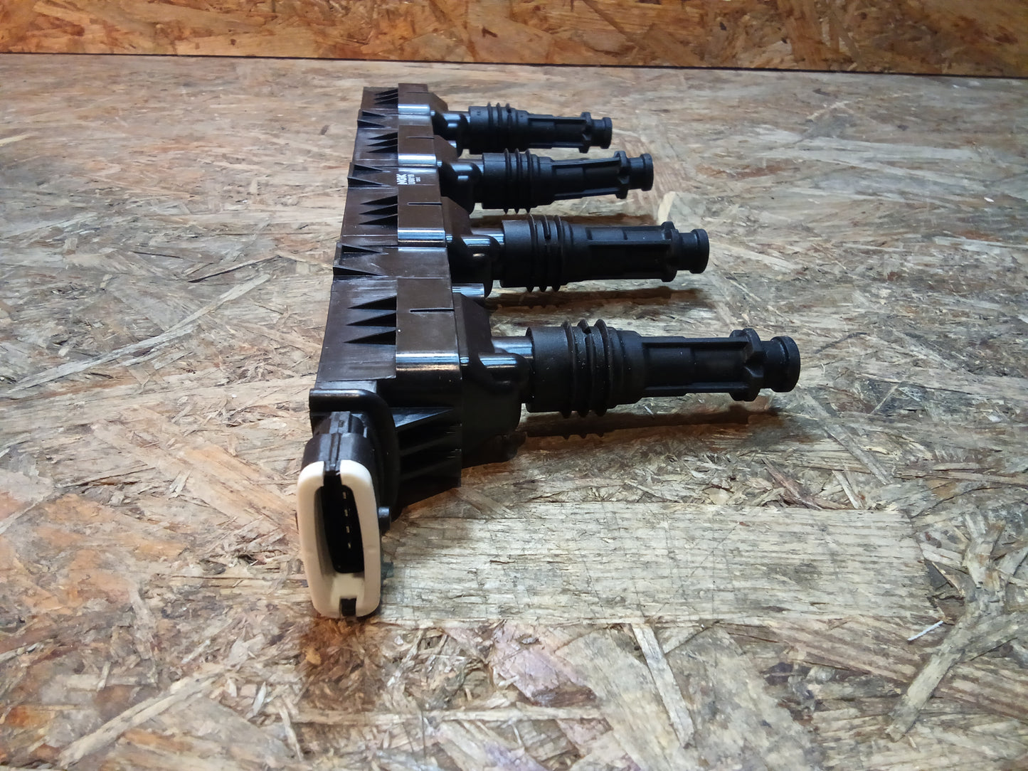Agila A Astra G/H Corsa C/D Meriva A Zündspule Modul original NGK NEU