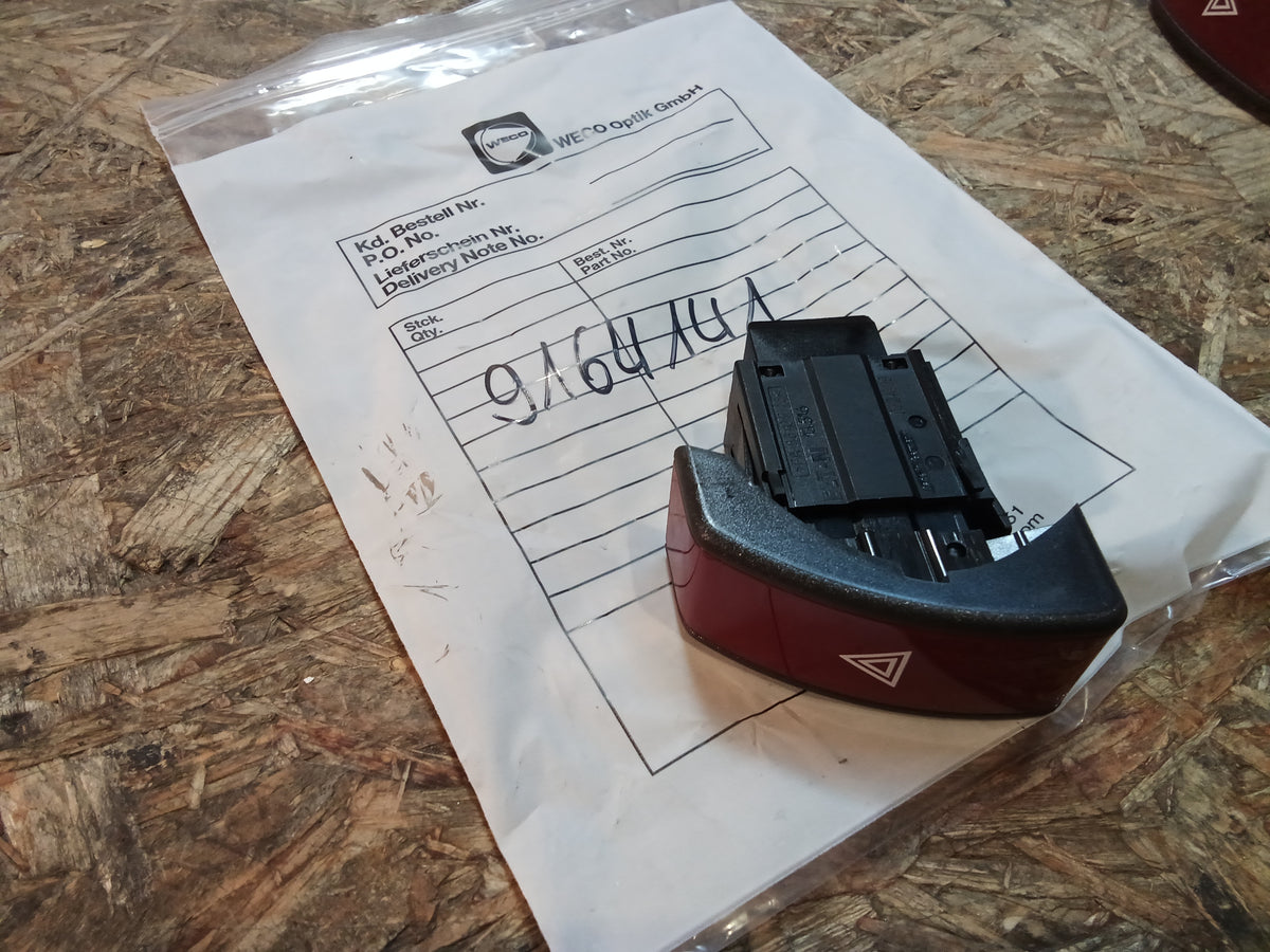 Tigra B Corsa C Warnblinkschalter original GM NEU