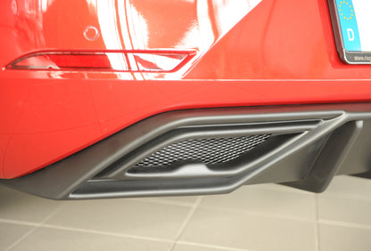 Seat Leon (KL) Rieger Heckeinsatz für orig. ESD für orig. Endschalldämpfer, ohne Endrohraussparung, ABS, 
inkl. Alugitter,...