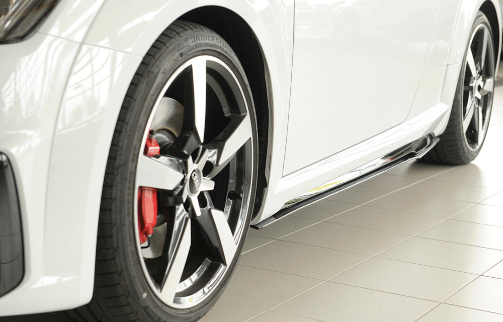 Audi TT (8J-FV/8S) Rieger Seitenschwelleransatz nur für S-Line-Schweller auch TTS / TT-RS links, für orig. Seitenschweller, ABS, für Fzg. mit S-Line Exterieur, 
inkl. Montagezubehör, Gutachten