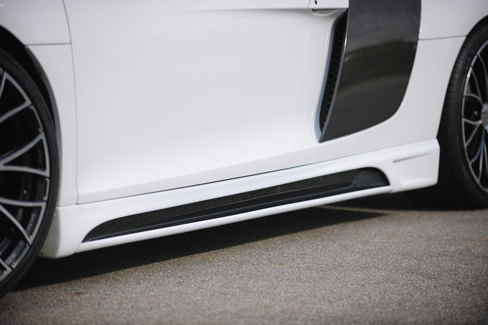 Audi R8 (42) Rieger Carbon-Seitenschweller  links, mit Schacht, mit Ausschnitt, Carbon, 
inkl. Alugitter, Montagezubehör, Gutachten