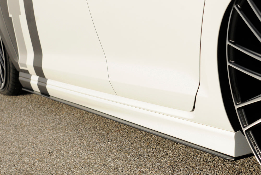 VW Golf 7 Rieger Seitenschwelleransatz nur für R-Line Seitenschweller links, ABS, für Fzg. mit R-Line Exterieur, 
inkl. Montagezubehör, Gutachten