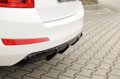 Skoda Octavia (5E) Rieger Heckeinsatz  ABS, schwarz glänzend, für Fzg. mit Einparkhilfe (PDC), Anhängekupplung, ohne Anhängekupplung, 
inkl. Montagezubehör, Gutachten