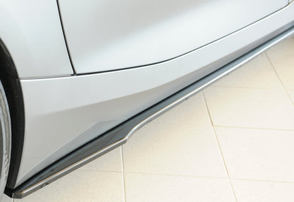 BMW Z4 (G4Z/G29) Rieger Seitenschwelleransatz für orig. M-Sport-Paket-Seitenschweller rechts, für orig. Seitenschweller, ABS, schwarz glänzend, für Fzg. mit M-Sport-Paket, 
inkl. Montagezubehör, Gutachten