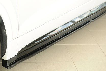 Seat Ateca Cupra (5FP) Rieger Seitenschwelleransatz (3-tlg.) links, 3-tlg., ABS, schwarz glänzend, 
inkl. Montagezubehör, ...