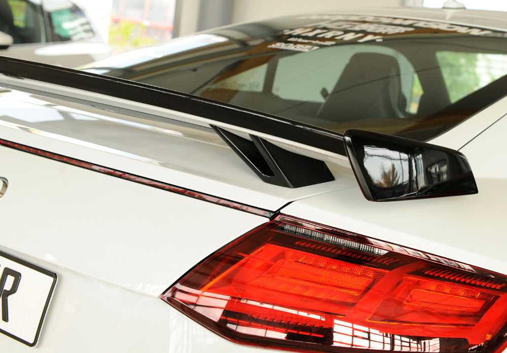 Audi TT RS (8J/8J1-FV/8S) Heckspoileraufsatz für orig. TT-RS Heckspoiler Audi TT-RS (8J/8J1-FV/8S) bis Facelift (-08/2018) für orig. Audi TT-RS Heckspoiler, 
inkl. Montagezubehör, Teilegutachten,
(Artikel ist nicht lackiert)