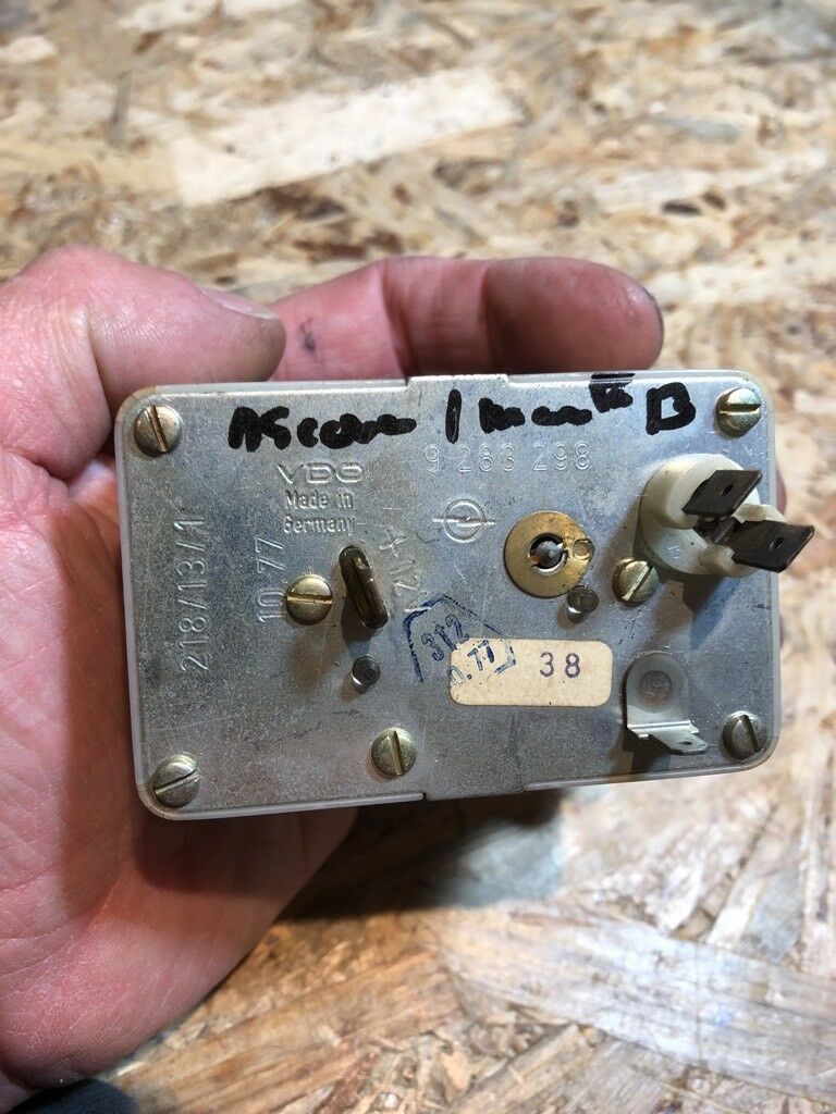Opel Ascona /  Manta B Uhr gebraucht Original VDO