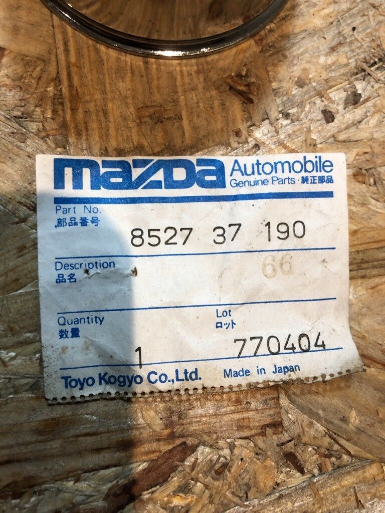 Mazda 3 5 7 Miata CX7 CX9 RX8 Radkappe Neu Original Mazda