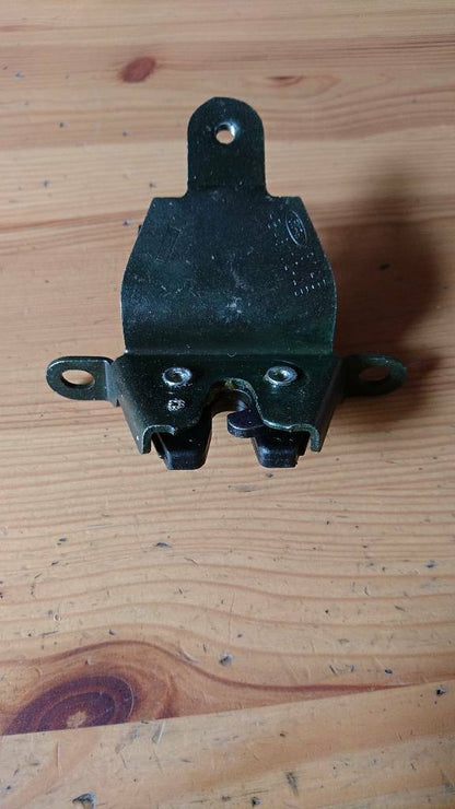 Ford Escort MK3 Heckklappe Schloß neu original